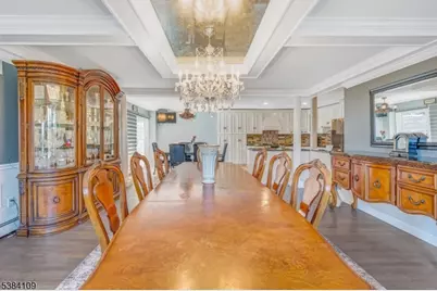 207 Eileen Dr, Cedar Grove, NJ 07009 - Photo 9