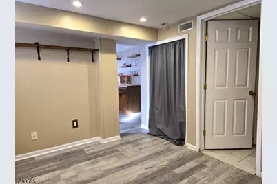 22 Lloyd Ave, Stanhope, NJ 07874 - Photo 21