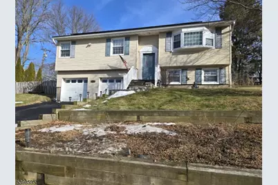 22 Lloyd Ave, Stanhope, NJ 07874 - Photo 3