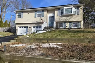 22 Lloyd Ave, Stanhope, NJ 07874 - Photo 3