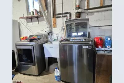 22 Lloyd Ave, Stanhope, NJ 07874 - Photo 29