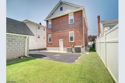 210 Maple Ave, Linden, NJ 07036 - Photo 3