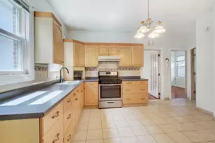 210 Maple Ave, Linden, NJ 07036 - Photo 13