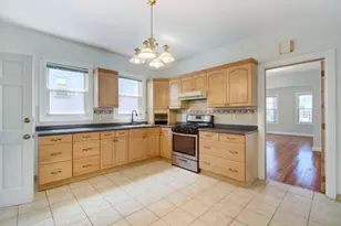 210 Maple Ave, Linden, NJ 07036 - Photo 11