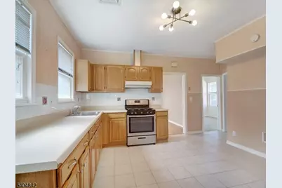 210 Maple Ave, Linden, NJ 07036 - Photo 21