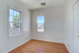 210 Maple Ave, Linden, NJ 07036 - Photo 15