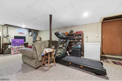 24 Ozone Ave, Cedar Grove, NJ 07009 - Photo 27