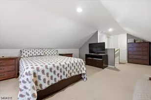 24 Ozone Ave, Cedar Grove, NJ 07009 - Photo 17