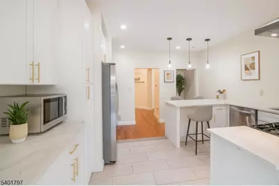 187-189 Littleton Ave #1, Newark, NJ 07103 - Photo 5