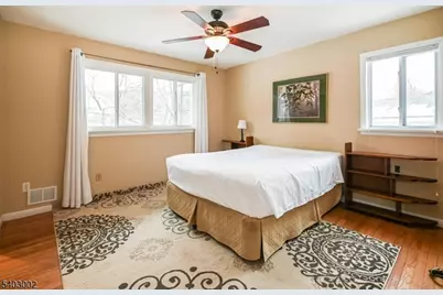 45 Indian Rd, Wayne, NJ 07470 - Photo 17