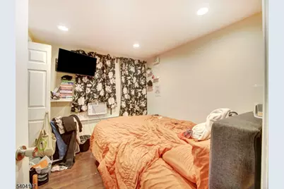 614 12 4th Ave, Elizabeth, NJ 07202 - Photo 17