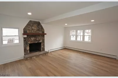 6 Bucknell Trl, Hopatcong, NJ 07843 - Photo 5