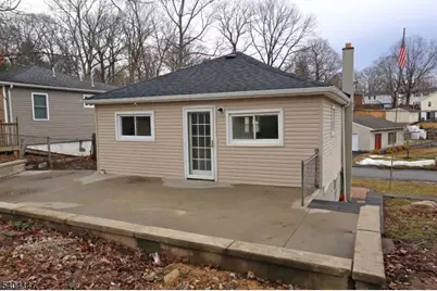 6 Bucknell Trl, Hopatcong, NJ 07843 - Photo 3