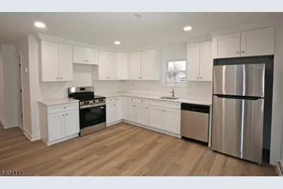 6 Bucknell Trl, Hopatcong, NJ 07843 - Photo 11