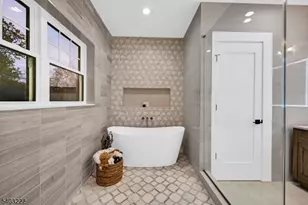 4 Athens Rd, Millburn, NJ 07078 - Photo 37