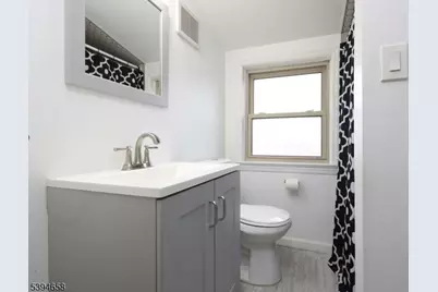 825 Dennis Pl, Linden, NJ 07036 - Photo 15