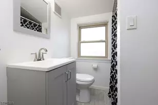 825 Dennis Pl, Linden, NJ 07036 - Photo 15