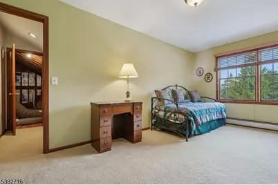 32 Nancy Terrace, Washington Township, NJ 07853 - Photo 27