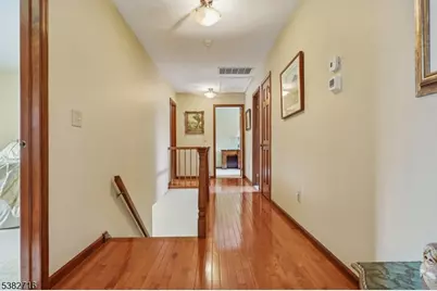 32 Nancy Terrace, Washington Township, NJ 07853 - Photo 29