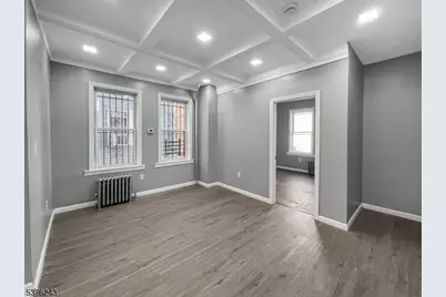 39 Brookdale Ave, Newark, NJ 07106 - Photo 25