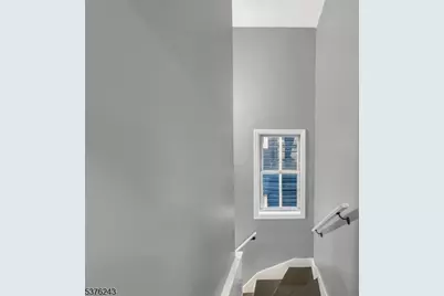 39 Brookdale Ave, Newark, NJ 07106 - Photo 23