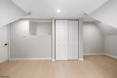 33 Robertson Rd, West Orange Township, NJ 07052 - Photo 27