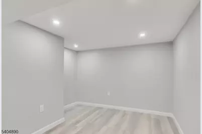 978 Rahway Ave, Woodbridge Township, NJ 07001 - Photo 19