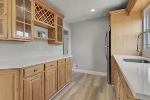 978 Rahway Ave, Woodbridge Township, NJ 07001 - Photo 7