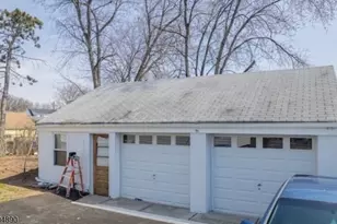 978 Rahway Ave, Woodbridge Township, NJ 07001 - Photo 5