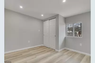 978 Rahway Ave, Woodbridge Township, NJ 07001 - Photo 11