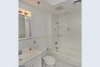 160 Franklin Ave #2, Nutley, NJ 07110 - Photo 3