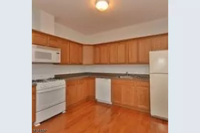 160 Franklin Ave #2, Nutley, NJ 07110 - Photo 5