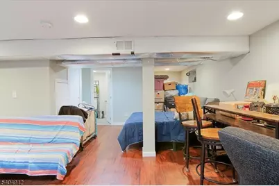 29 Van Ness Ter, Maplewood, NJ 07040 - Photo 17