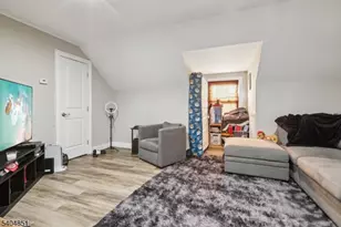 32 3rd St, Butler, NJ 07405 - Photo 7