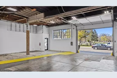 71 Crooks Ave, Clifton, NJ 07011 - Photo 5