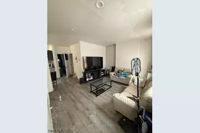 286 N 6th St, Prospect Park, NJ 07508 - Photo 7