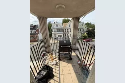 286 N 6th St, Prospect Park, NJ 07508 - Photo 15