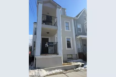 286 N 6th St, Prospect Park, NJ 07508 - Photo 1