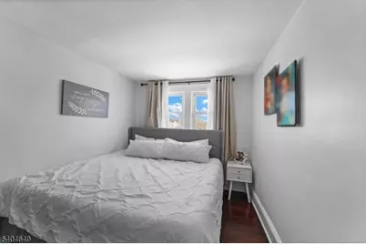 548 Bridgewater Ave, Bridgewater, NJ 08807 - Photo 25