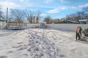 548 Bridgewater Ave, Bridgewater, NJ 08807 - Photo 43