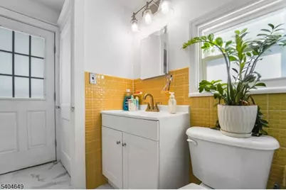 548 Bridgewater Ave, Bridgewater, NJ 08807 - Photo 39