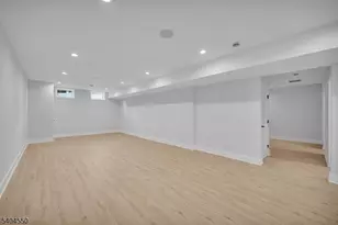 7 Canterbury Ln, Millburn, NJ 07078 - Photo 39