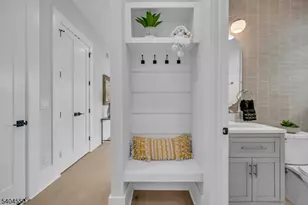 7 Canterbury Ln, Millburn, NJ 07078 - Photo 19