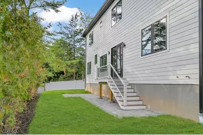 7 Canterbury Ln, Millburn, NJ 07078 - Photo 43