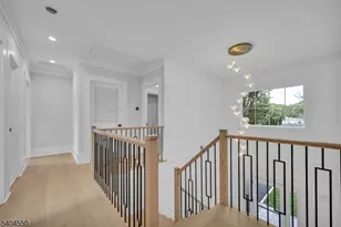 7 Canterbury Ln, Millburn, NJ 07078 - Photo 23