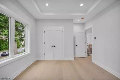 7 Canterbury Ln, Millburn, NJ 07078 - Photo 25