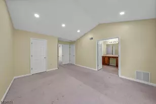 30 Hoover Ave, Montgomery Township, NJ 08540 - Photo 21