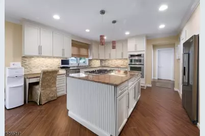 5 Bourbon St, Wayne, NJ 07470 - Photo 15