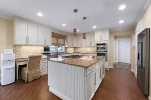 5 Bourbon St, Wayne, NJ 07470 - Photo 15