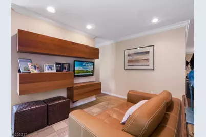 5 Bourbon St, Wayne, NJ 07470 - Photo 13